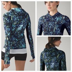 Lululemon Runbeam Hoodie Floral Sport White Multi/Black Sz 2